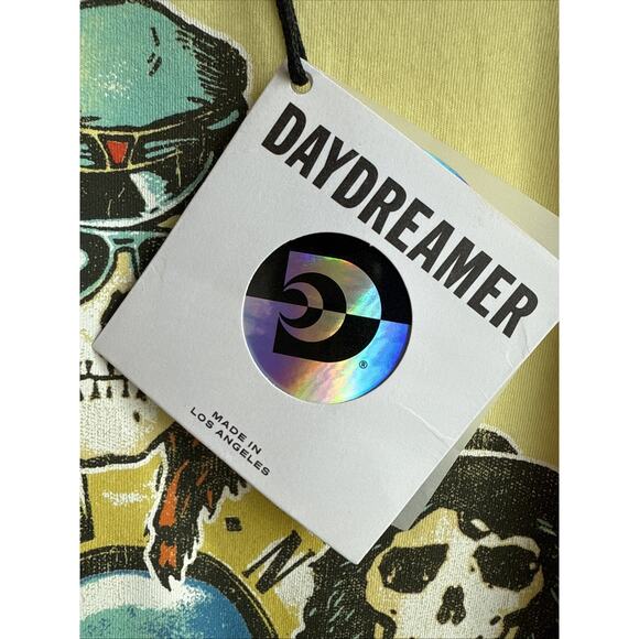 DAYDREAMER GUNS N ROSES APPETITE FOR DESTRUCTION ‘87 UK TOUR TEE NWT SMALL - Picture 5 of 6